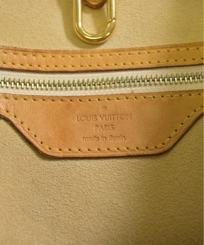 LOUIS VUITTON Shoulder bags