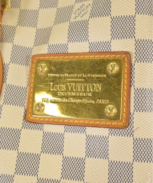 LOUIS VUITTON Shoulder bags