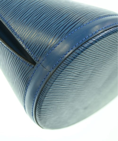 LOUIS VUITTON Shoulder bags