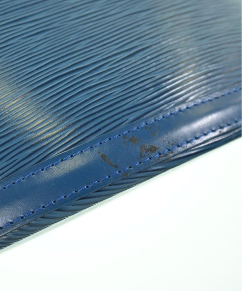 LOUIS VUITTON Shoulder bags