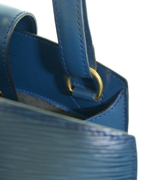 LOUIS VUITTON Shoulder bags