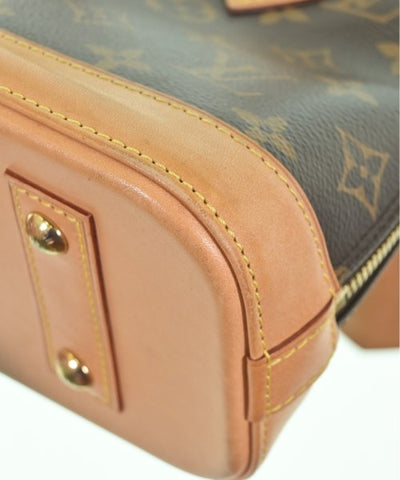 LOUIS VUITTON Shoulder bags