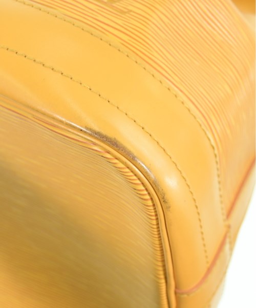 LOUIS VUITTON Shoulder bags