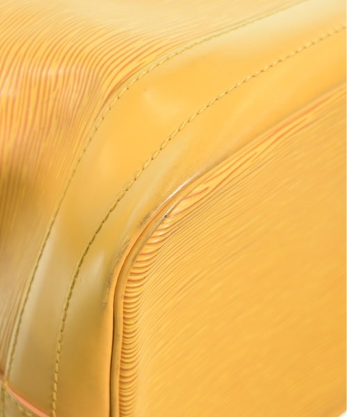 LOUIS VUITTON Shoulder bags