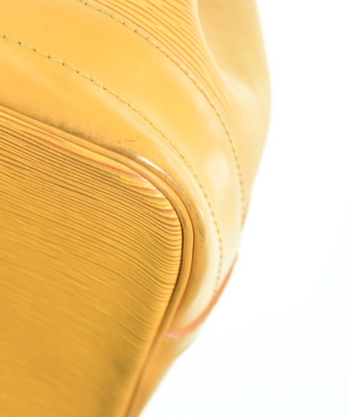 LOUIS VUITTON Shoulder bags