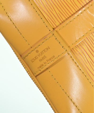 LOUIS VUITTON Shoulder bags