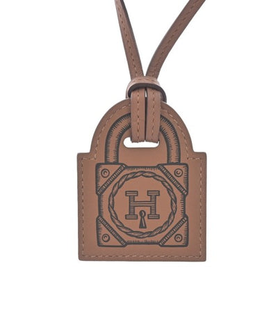 HERMES Necklaces