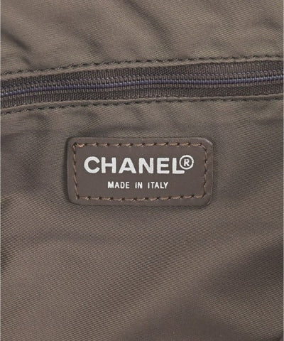 CHANEL Shoulder bags