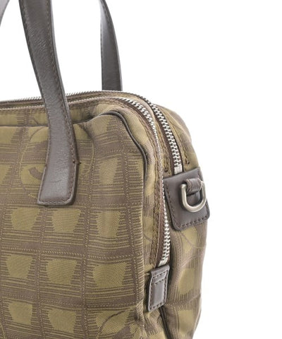 CHANEL Shoulder bags