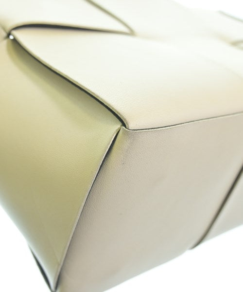 BOTTEGA VENETA Totes