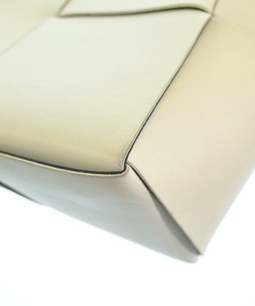 BOTTEGA VENETA Totes