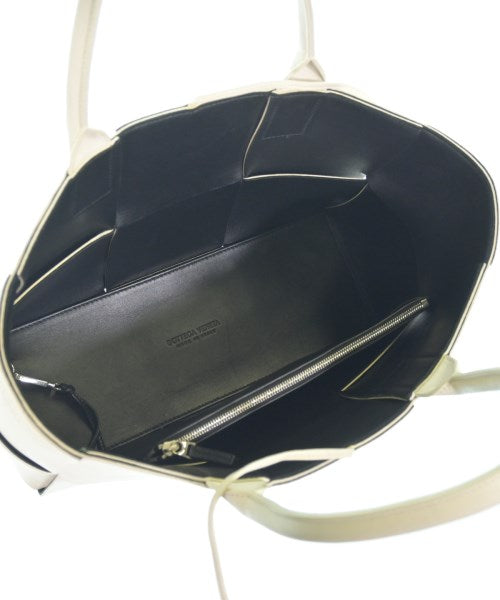BOTTEGA VENETA Totes