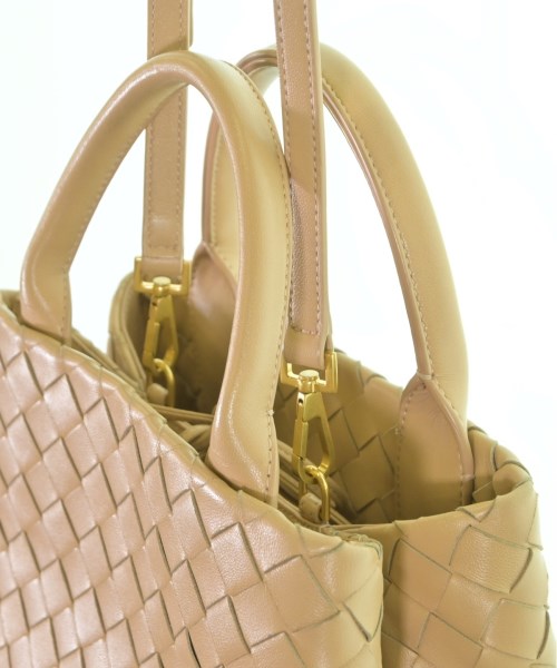 BOTTEGA VENETA Shoulder bags
