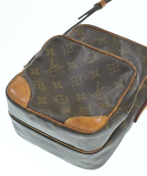 LOUIS VUITTON Shoulder bags