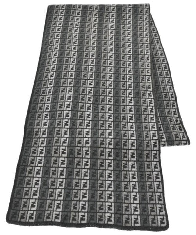 FENDI Winter scarves