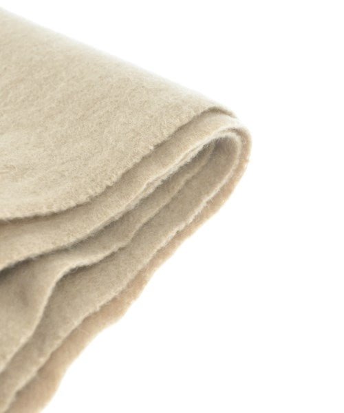 LUCIANO SOPRANI Winter scarves