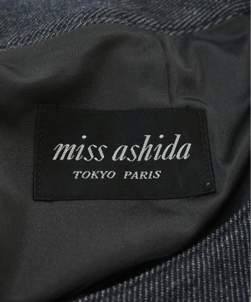 miss ashida Knee length skirts