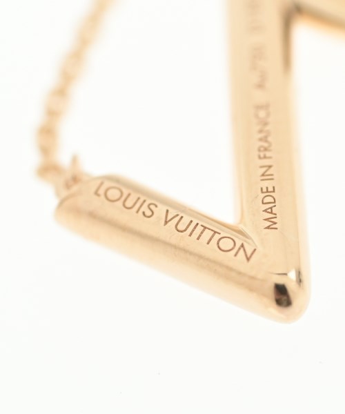 LOUIS VUITTON Necklaces