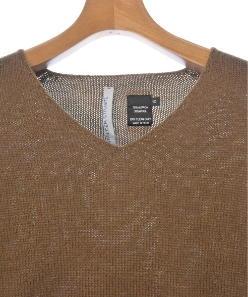 VAN DER STRAETE Sweaters