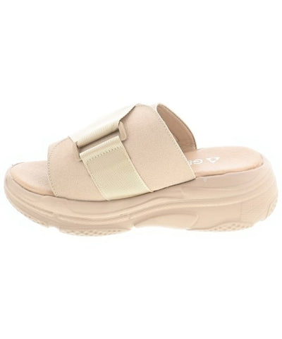GERRY Sandals