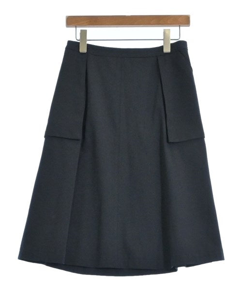 Dress Apt. Knee length skirts