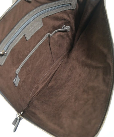 Andrea Rossi Clutches