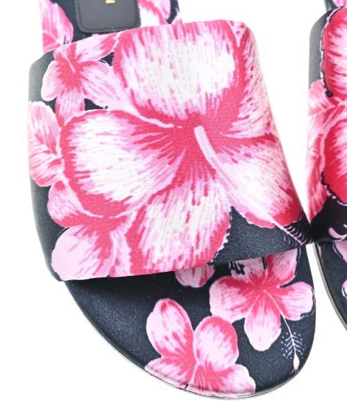 AVEC MODERATION Sandals