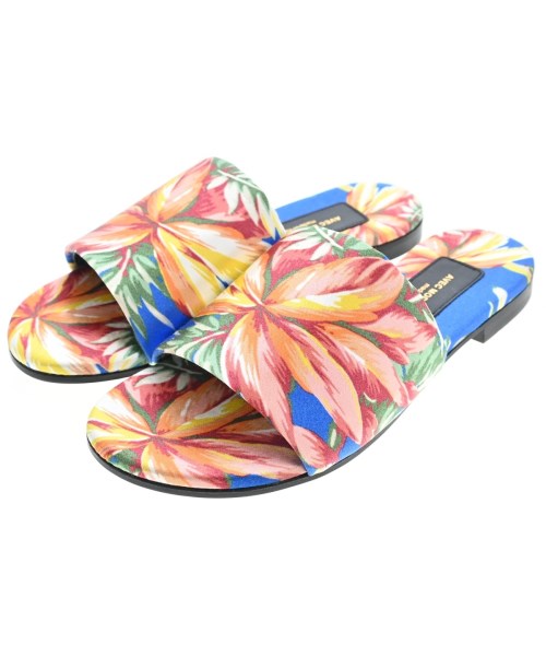 AVEC MODERATION Sandals