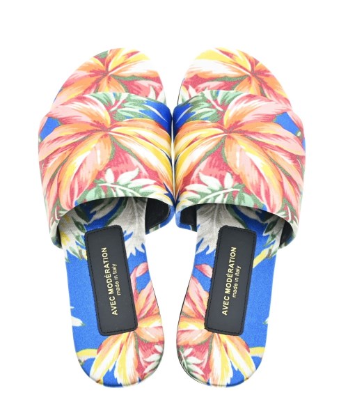 AVEC MODERATION Sandals