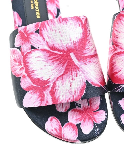 AVEC MODERATION Sandals