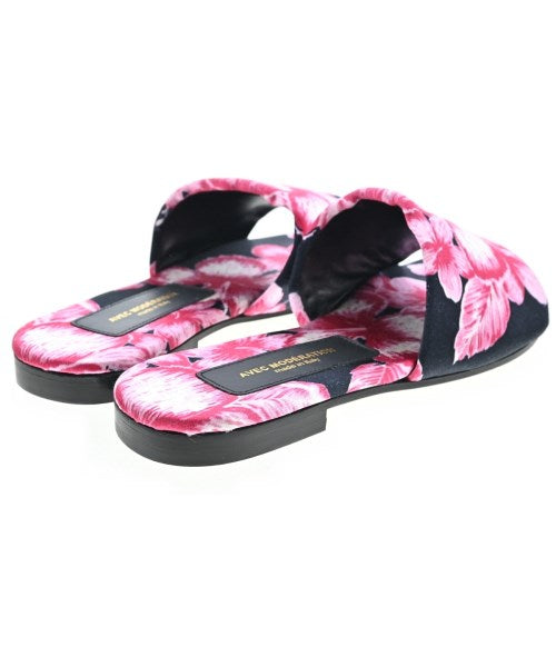 AVEC MODERATION Sandals