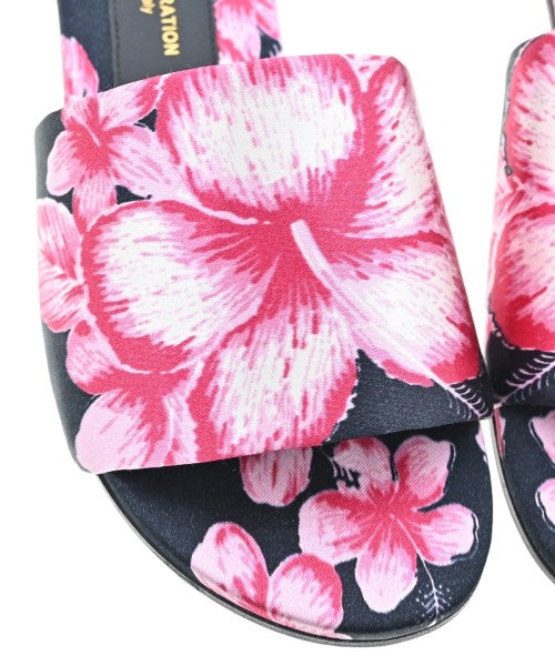 AVEC MODERATION Sandals