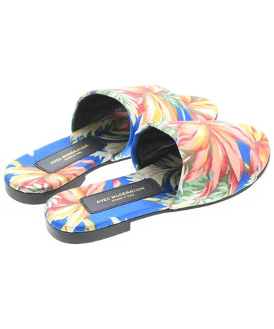 AVEC MODERATION Sandals