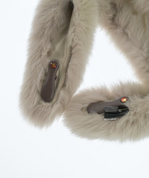 Faviora Winter scarves