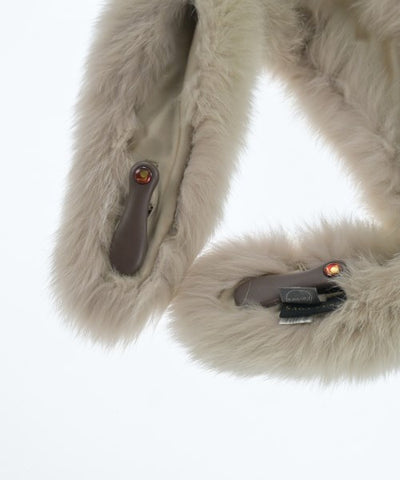 Faviora Winter scarves