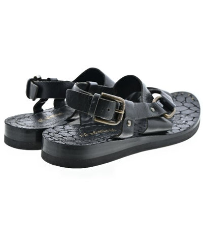 nil admirari Sandals