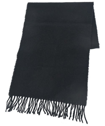 Johnstons Of Elgin Winter scarves