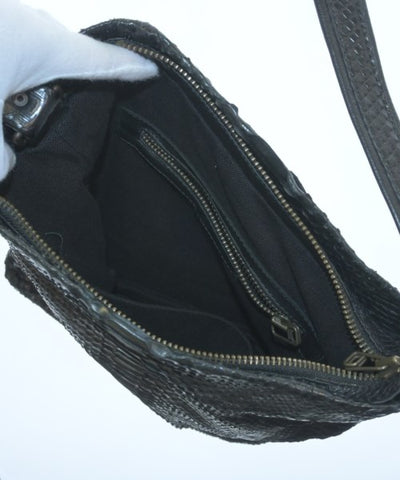 Laura B Shoulder bags