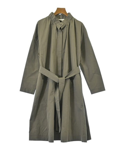 Anni Plus Soutien collar coats