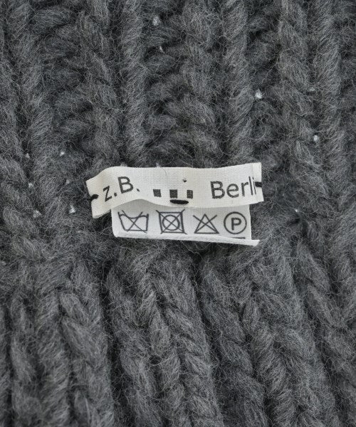 Z.B. …Berlin Winter scarves