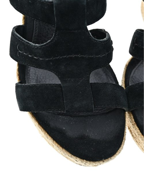 UGG Sandals