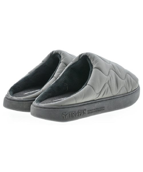 TOSHINOSUKE TAKEGAHARA Sandals