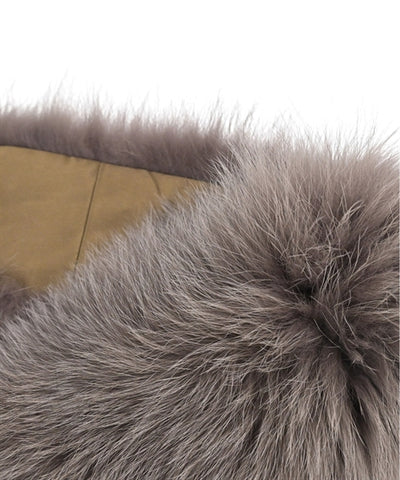 SAGA FURS Winter scarves