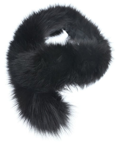SAGA FURS Winter scarves