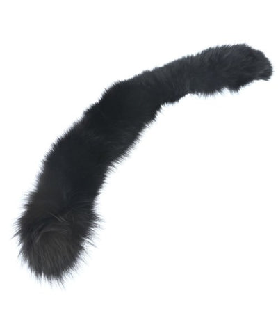 SAGA FURS Winter scarves