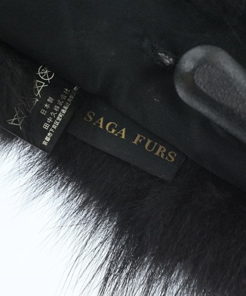 SAGA FURS Winter scarves