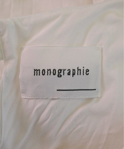 MONOGRAPHIE Blouses