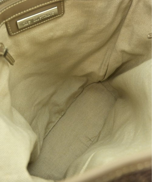 The Dilettante Totes