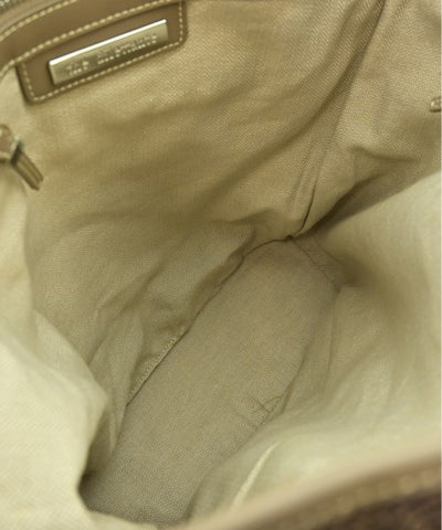 The Dilettante Totes