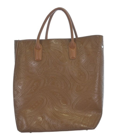 the dilettante Totes